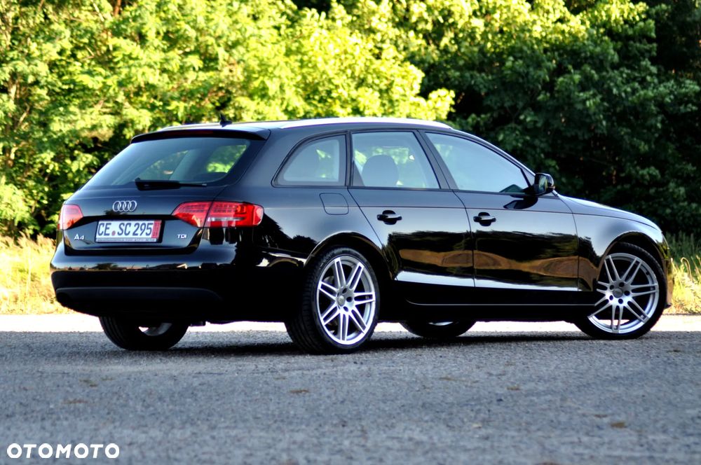Audi A4 Avant 2.0 TDI DPF Ambiente - 4
