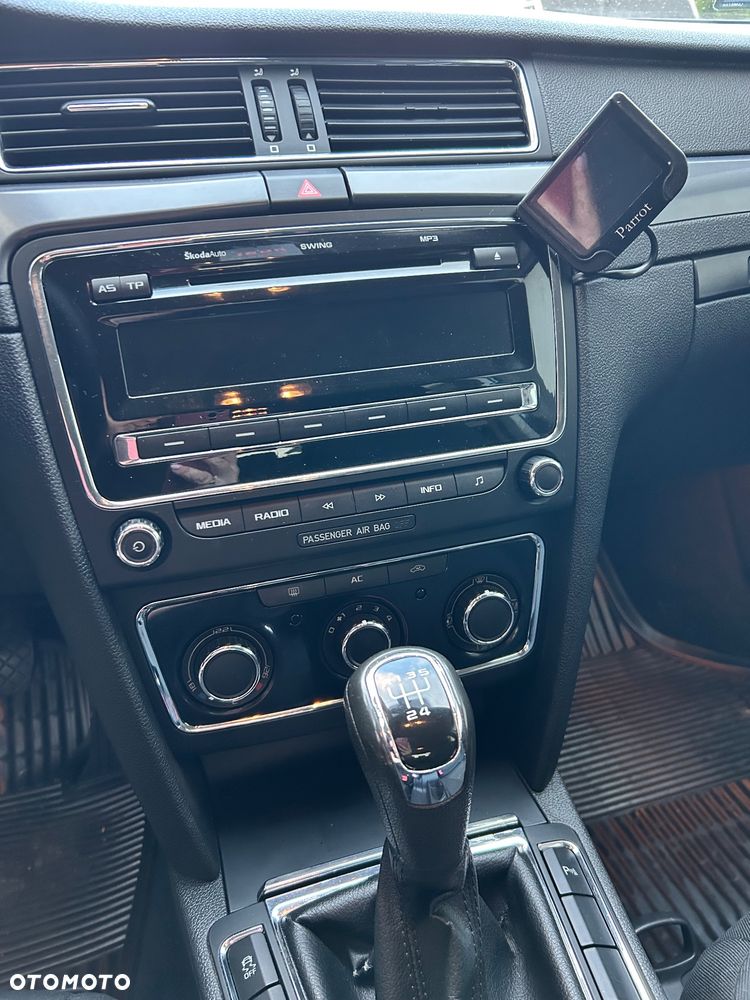 Skoda Superb 1.9 TDI Elegance - 19