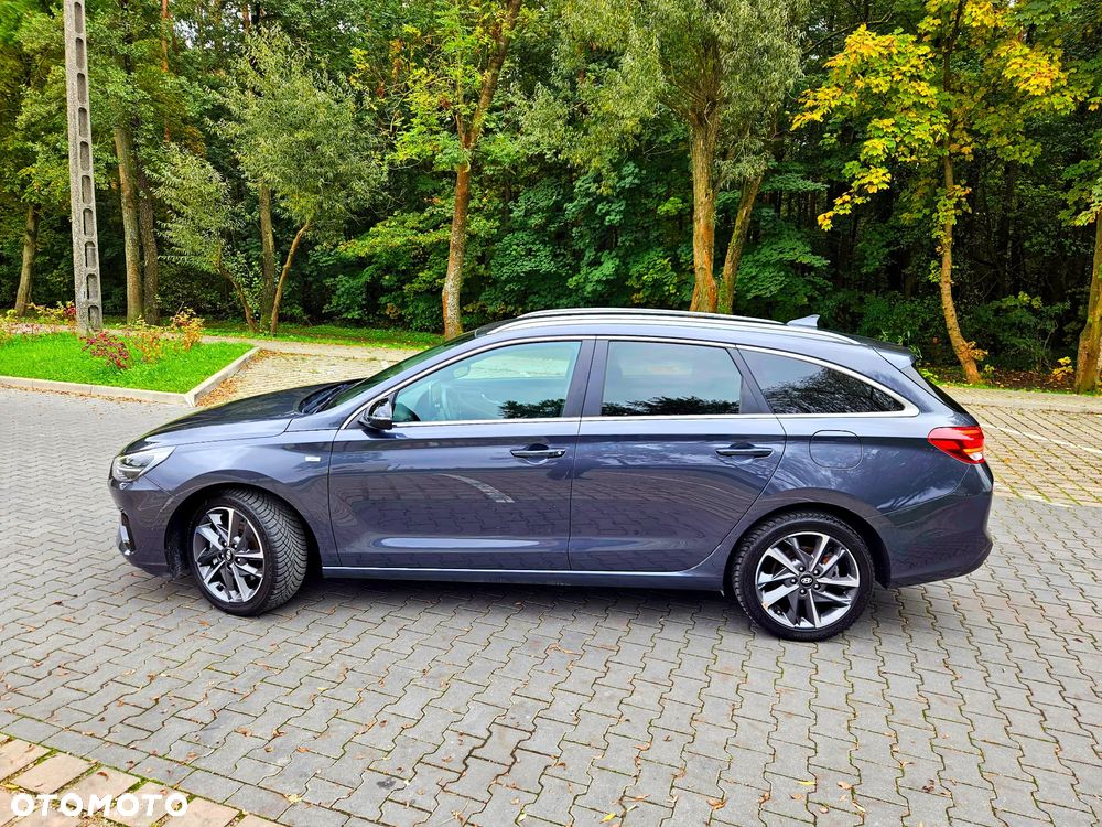Hyundai i30 Kombi 1.5 T-GDI 48V-Hybrid EDITION 30 - 4