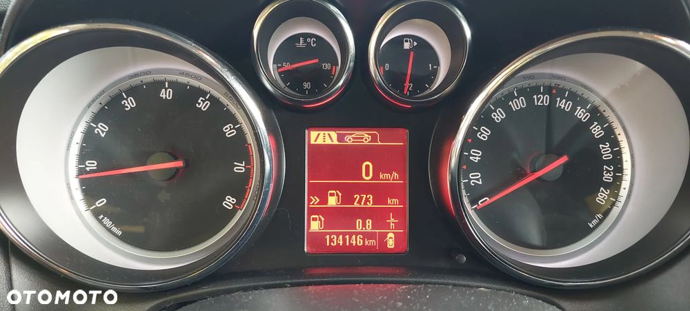 Opel Astra 1.4 T Cosmo - 12