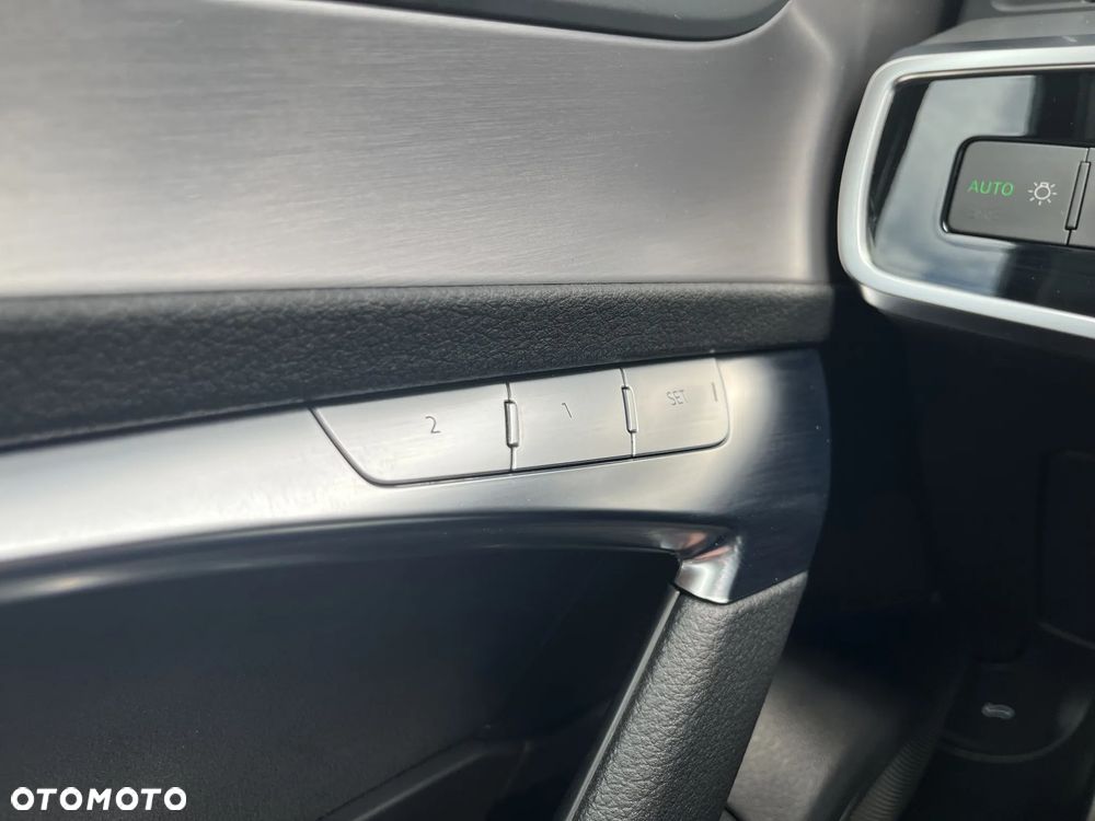 Audi S6 Avant TDI quattro tiptronic - 25