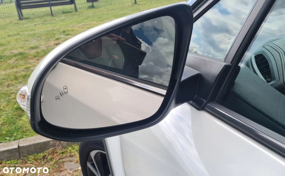 Toyota C-HR 1.2 T Premium - 34