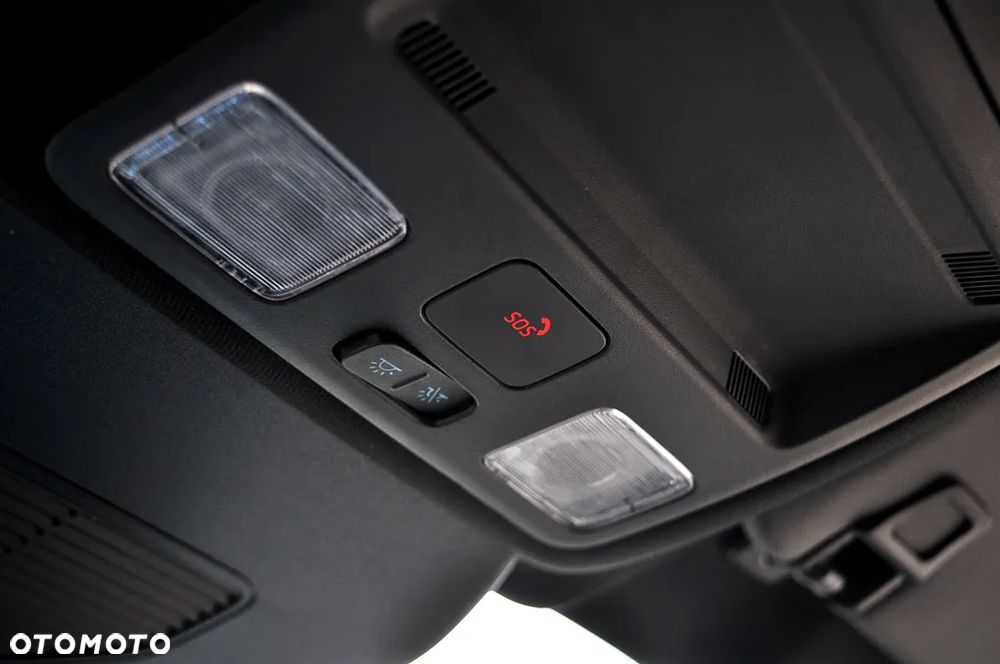 Ford Kuga 2.0 EcoBlue AWD ST-Line X - 31