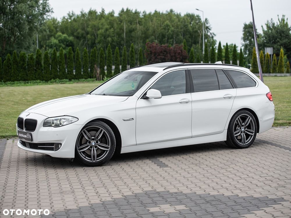 BMW Seria 5 528i Sport-Aut - 7