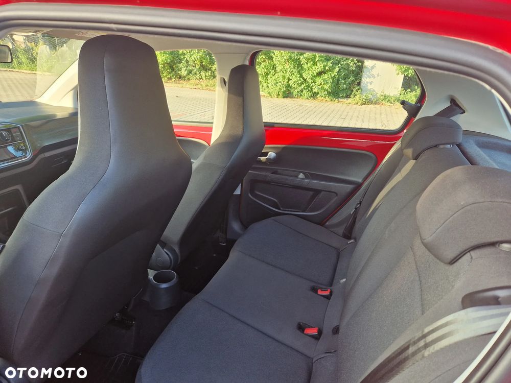 Volkswagen up! - 9