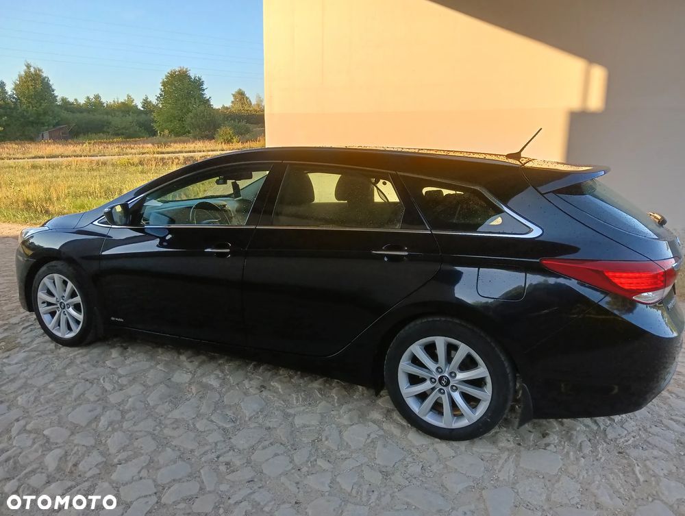 Hyundai i40 1.7 CRDi Comfort + - 3