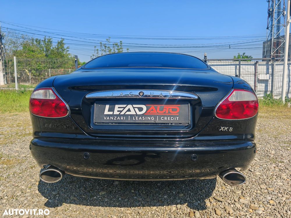 Jaguar XK - 5
