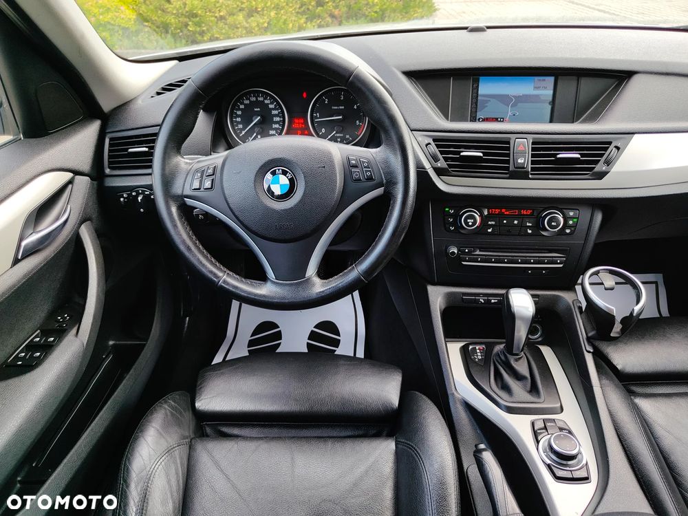 BMW X1 xDrive18d Sport Line - 19