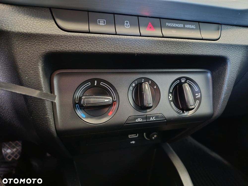 Skoda Fabia 1.0 TSI Ambition - 14