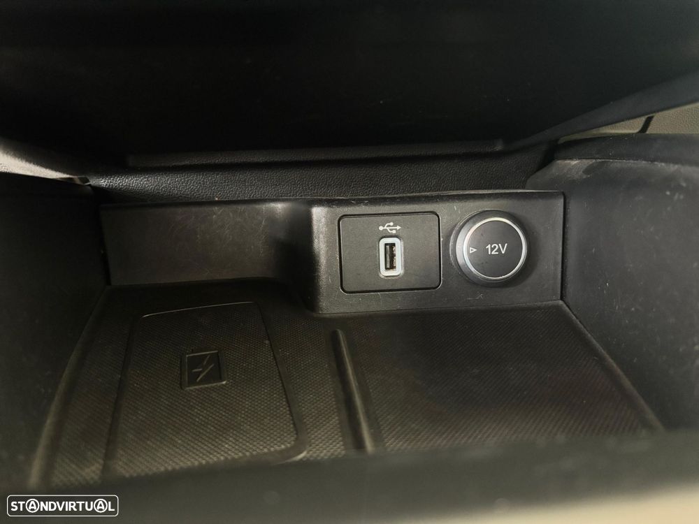 Ford Focus SW 1.5 TDCi ST-Line - 37