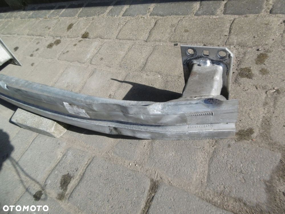 audi tt 8j0 - belka przednia - 3