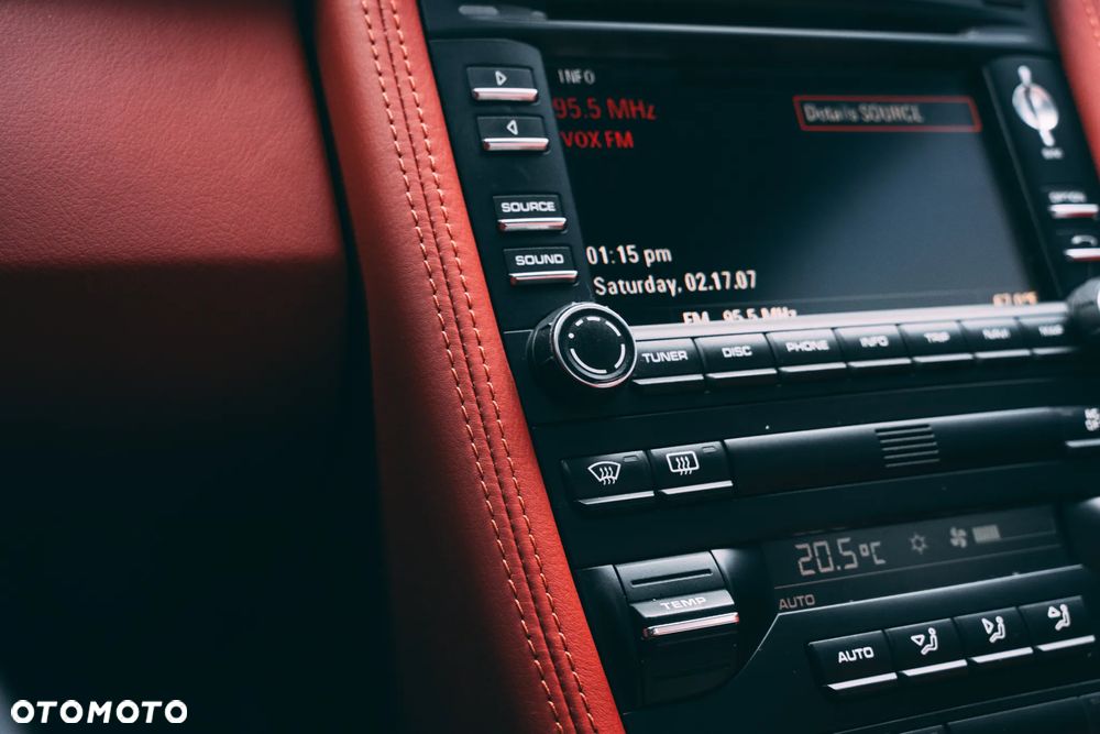 Porsche 911 Carrera 4S PDK - 23