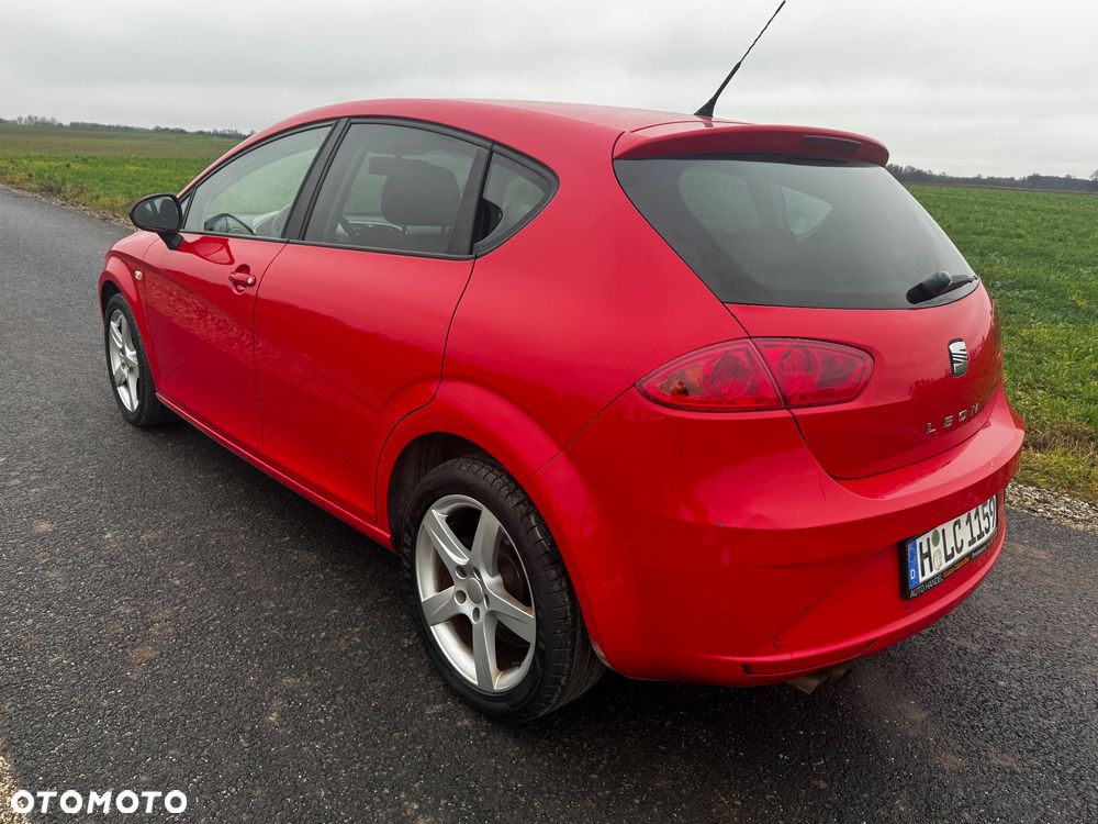 Seat Leon 1.8 TSI DSG Sport - 4