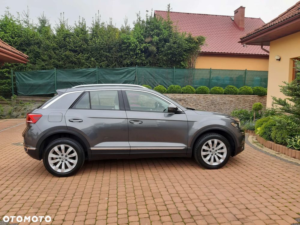 Volkswagen T-Roc - 6