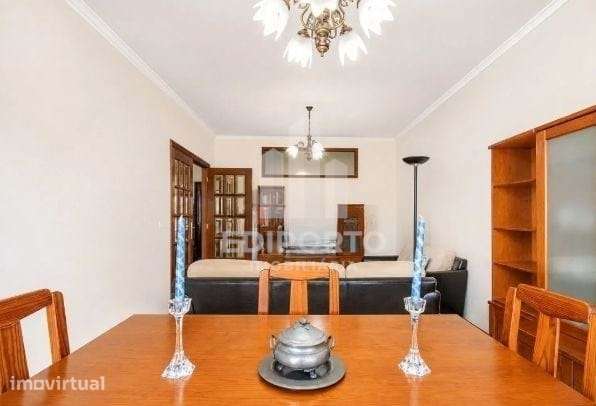 Apartamento T2+1 em Valbom com Varanda, Lugar de Garagem e Excelentes - Grande imagem: 3/26