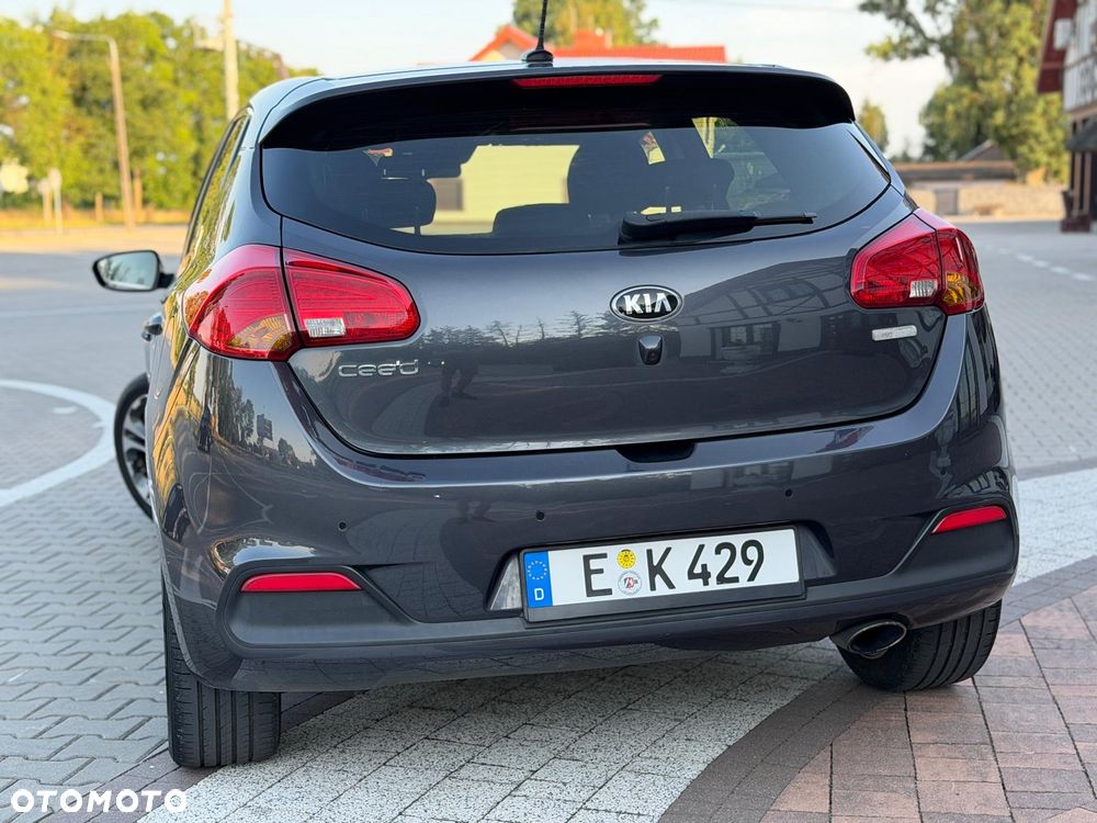 Kia Ceed 1.6 GDI Platinum Edition - 21