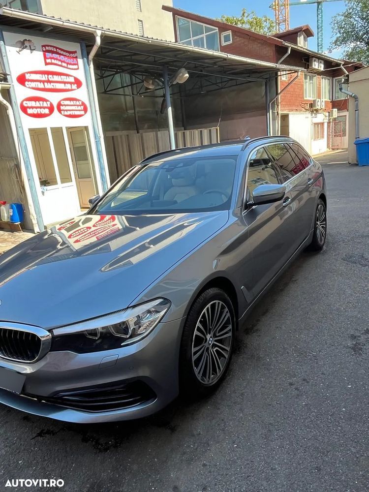 BMW Seria 5 530d xDrive AT - 1