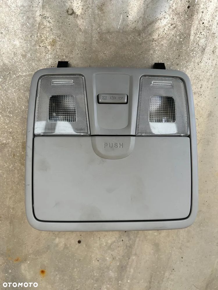 Lampka oświetlenie kabiny podsufitki 92800 A5010 - 1