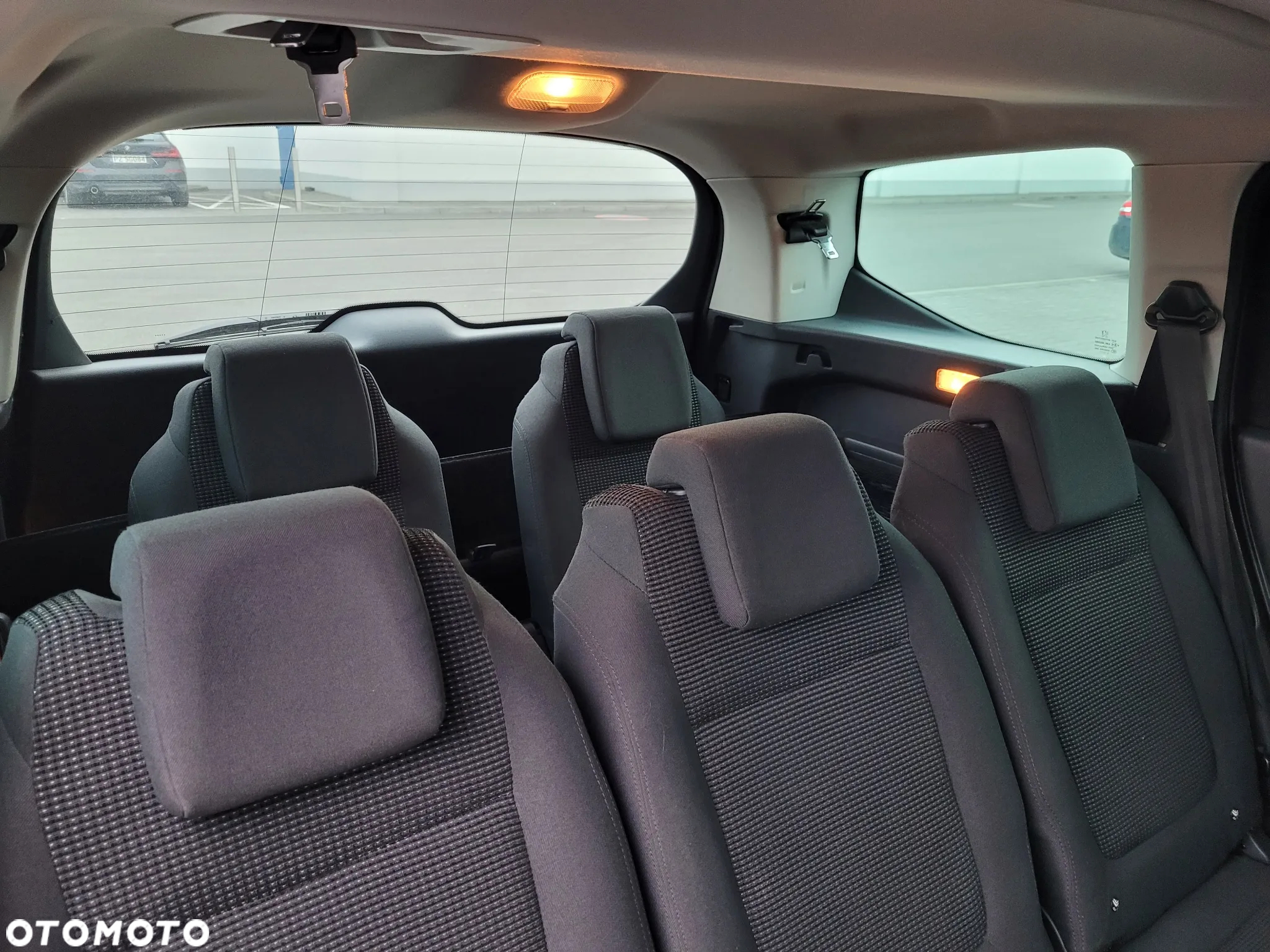Peugeot 5008 2.0 HDi Family 7os - 27