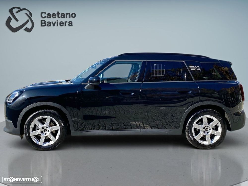 MINI Countryman D Classic M - 25