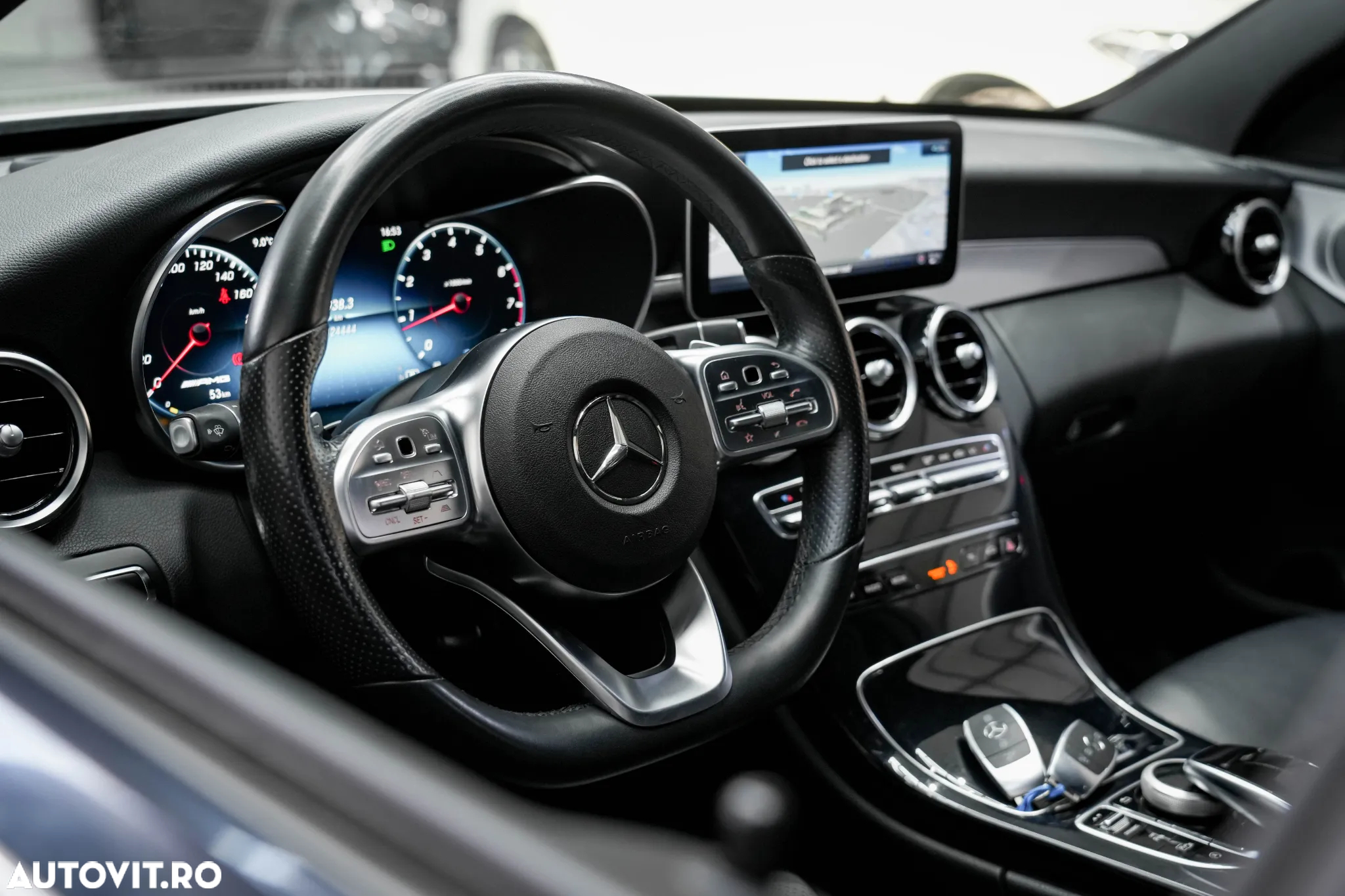 Mercedes-Benz C - 7
