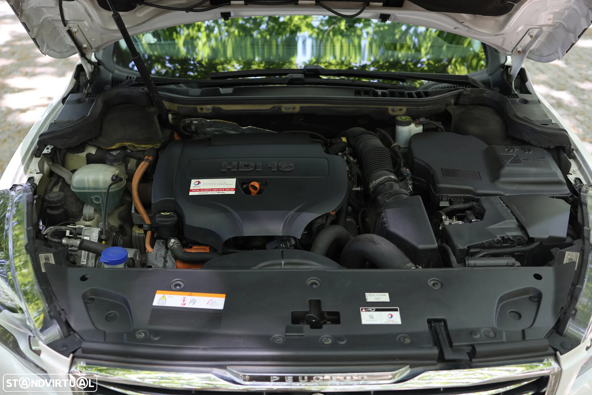 Peugeot 508 RXH 2.0 HDi Hybrid4 Limited Edition 2-Tronic - 29