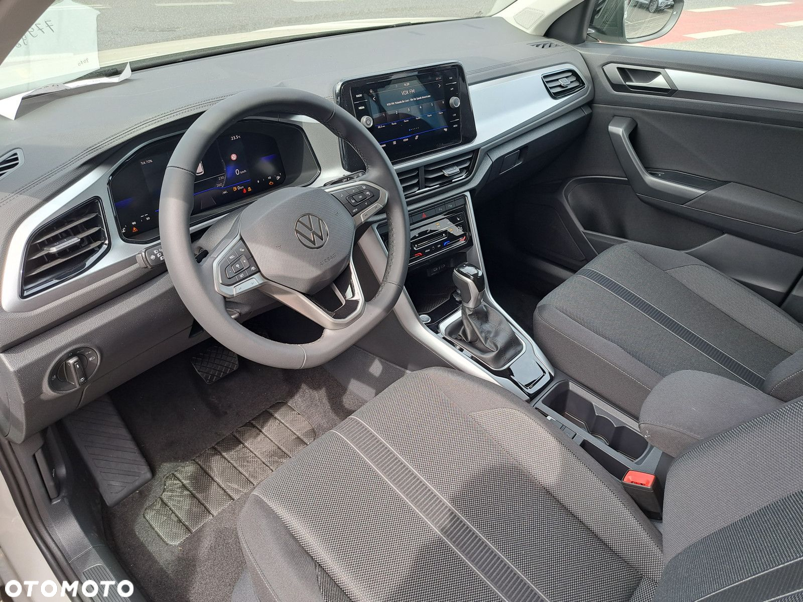Volkswagen T-Roc 1.5 TSI Life Plus DSG - 7