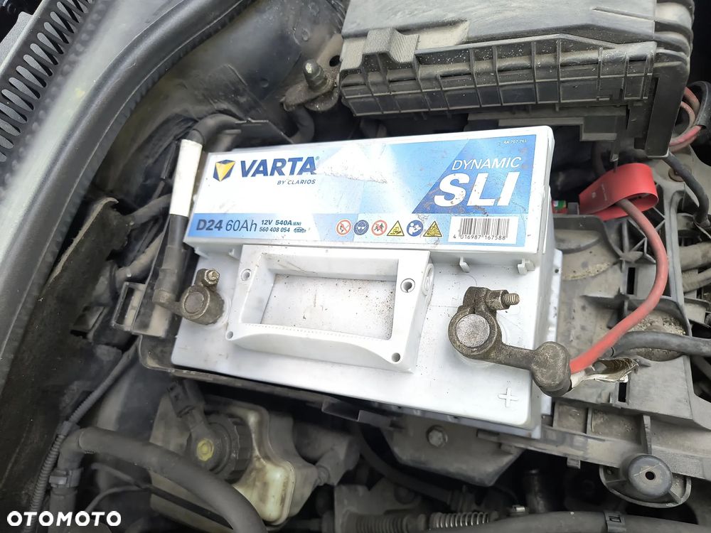 Volkswagen Jetta 1.6 FSI Trendline - 15