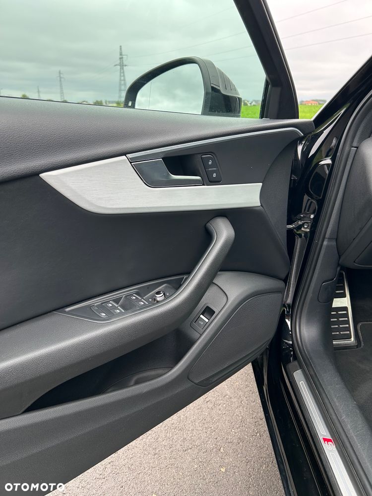 Audi A4 Avant 2.0 TDI Sport S tronic - 11