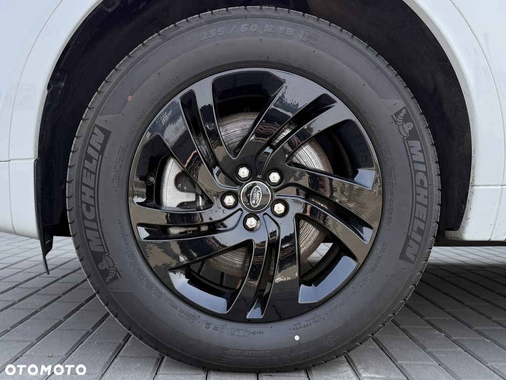 Land Rover Discovery Sport D200 - 8