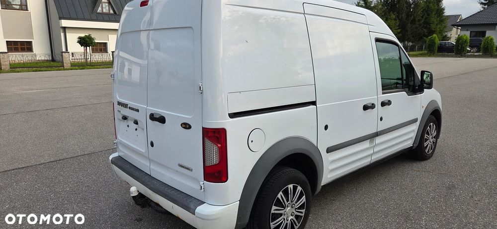 Ford Transit connect - 5