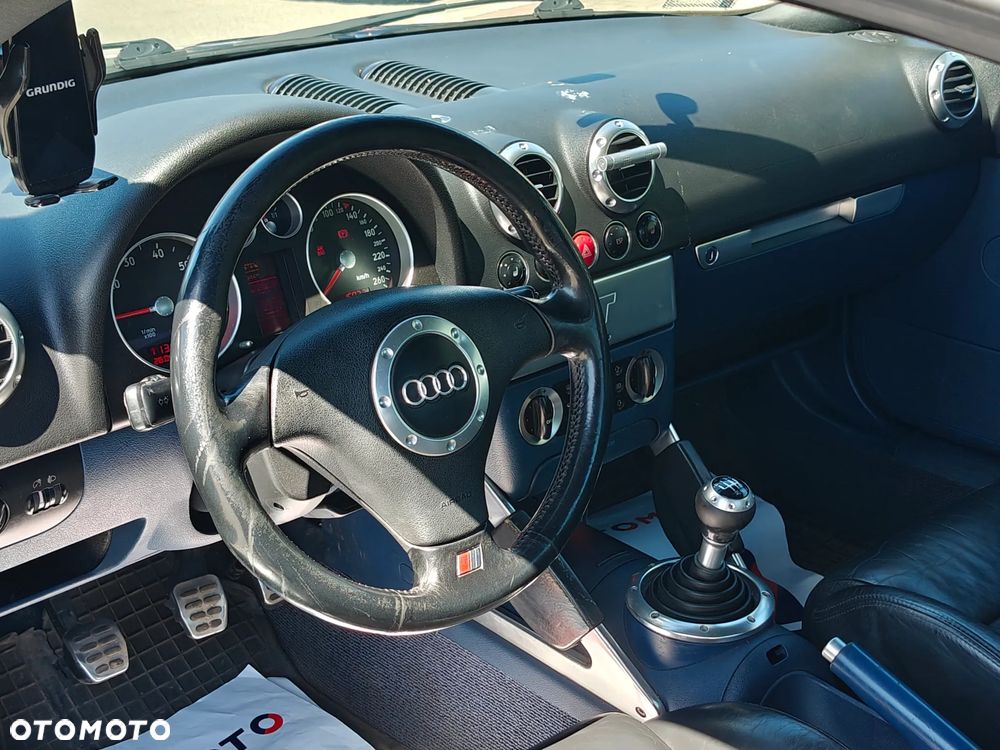 Audi TT Coupé 1.8 T - 13