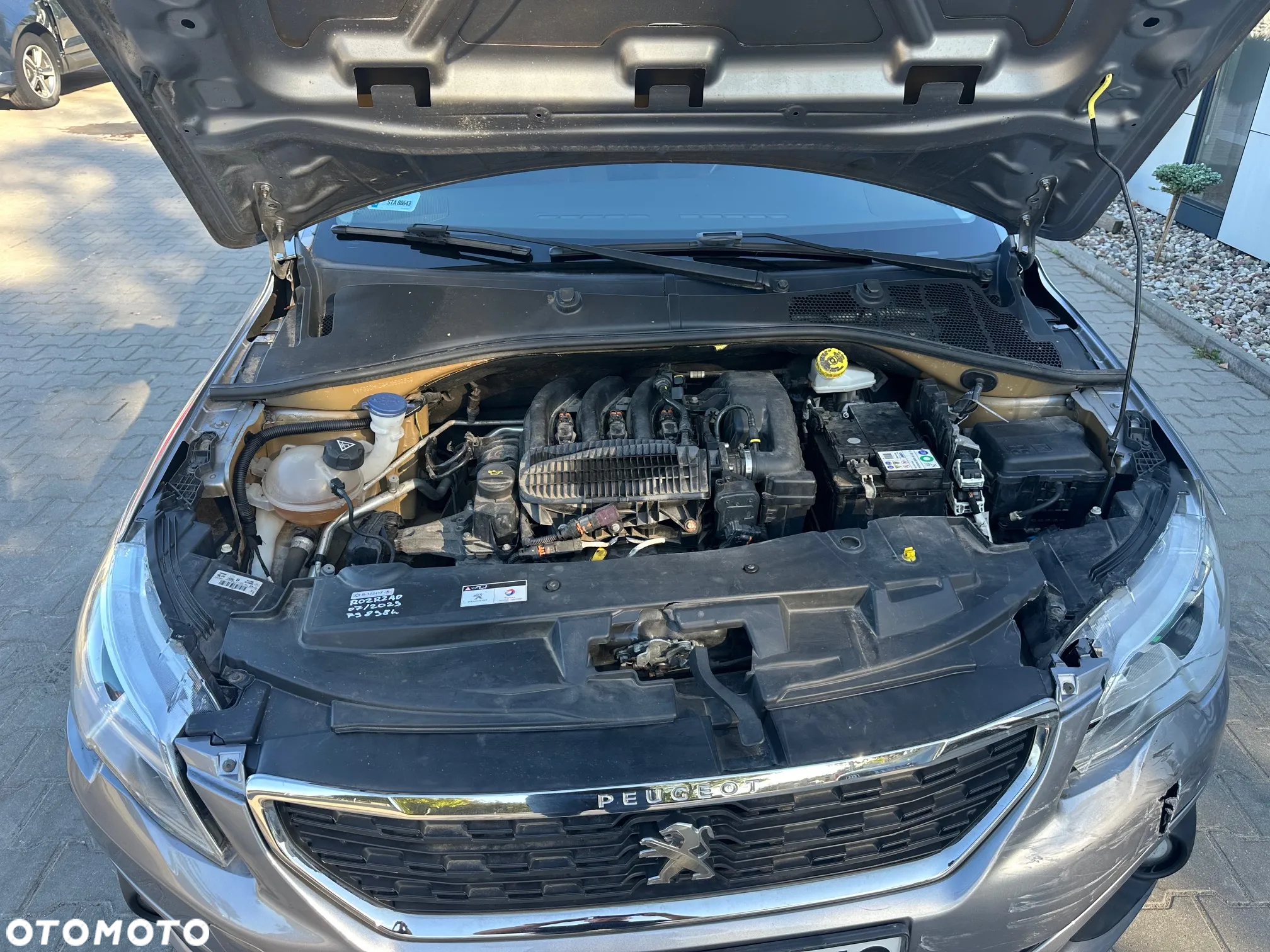 Peugeot 301 1.2 Pure Tech Active - 13