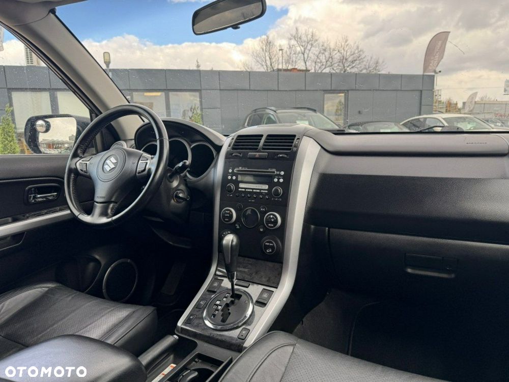 Suzuki Grand Vitara - 14
