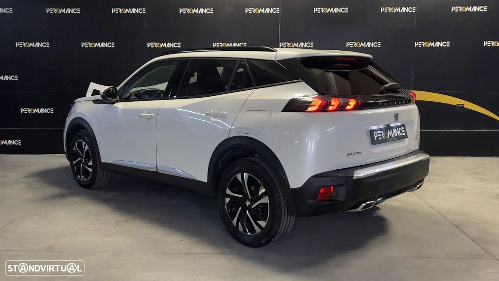 Peugeot 2008 PureTech 130 EAT8 Allure - 24