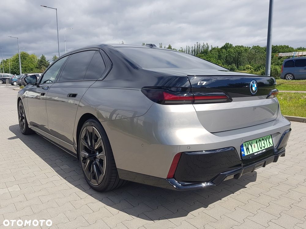 BMW i7 105.7kWh xDrive60 M Sport - 6