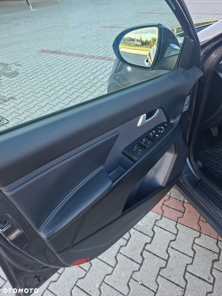 Kia Sportage 1.7 CRDI 2WD Attract - 11
