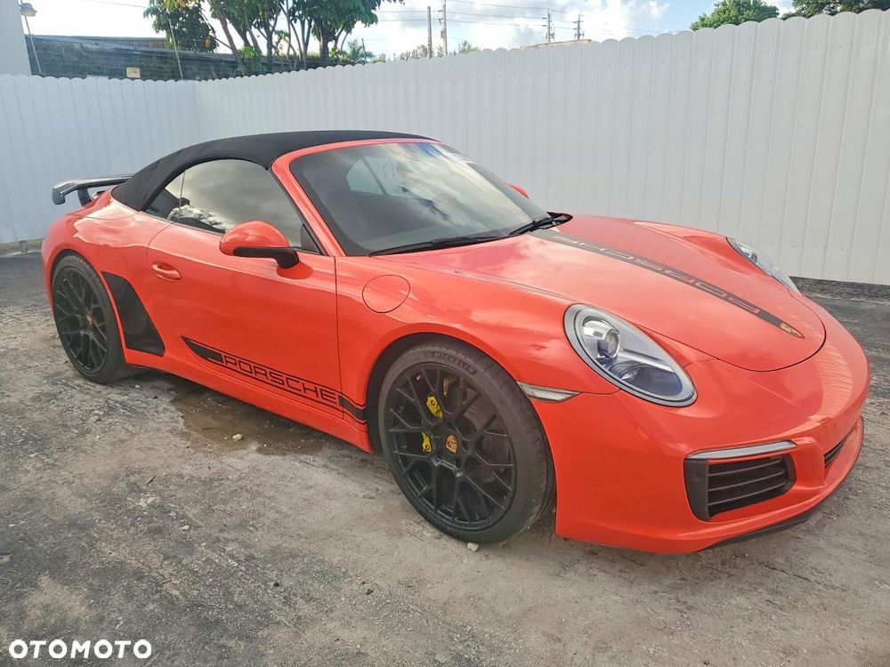 Porsche 911 Carrera S PDK - 1