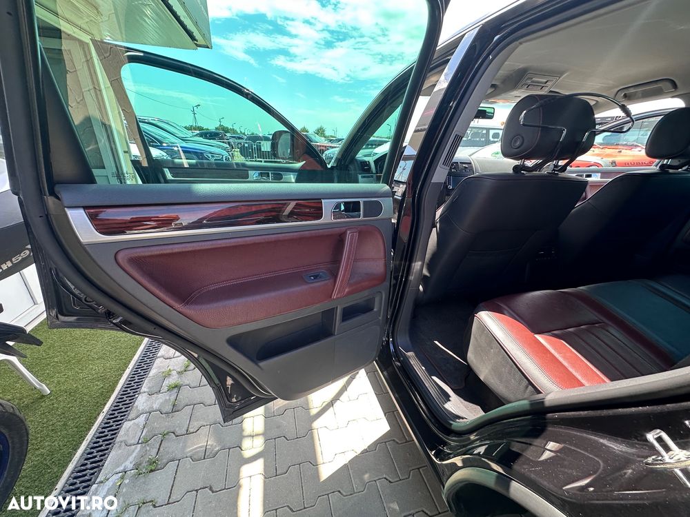Volkswagen Touareg - 19