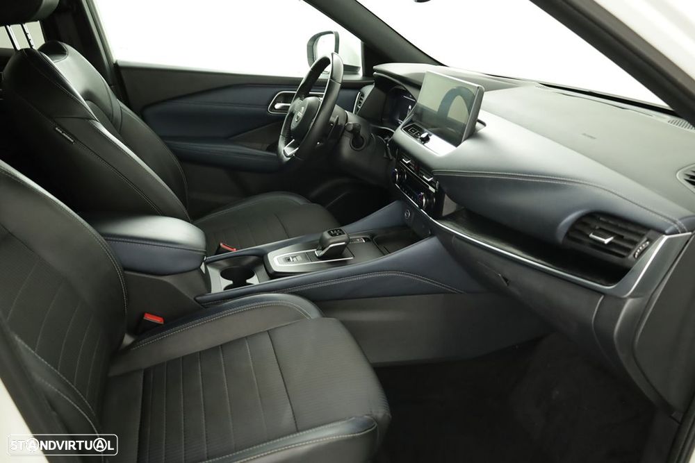 Nissan Qashqai 1.3 DIG-T Tekna Xtronic - 22