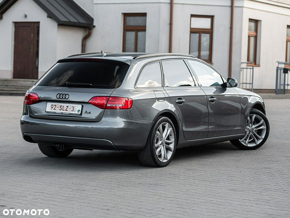 Audi A4 Avant - 16