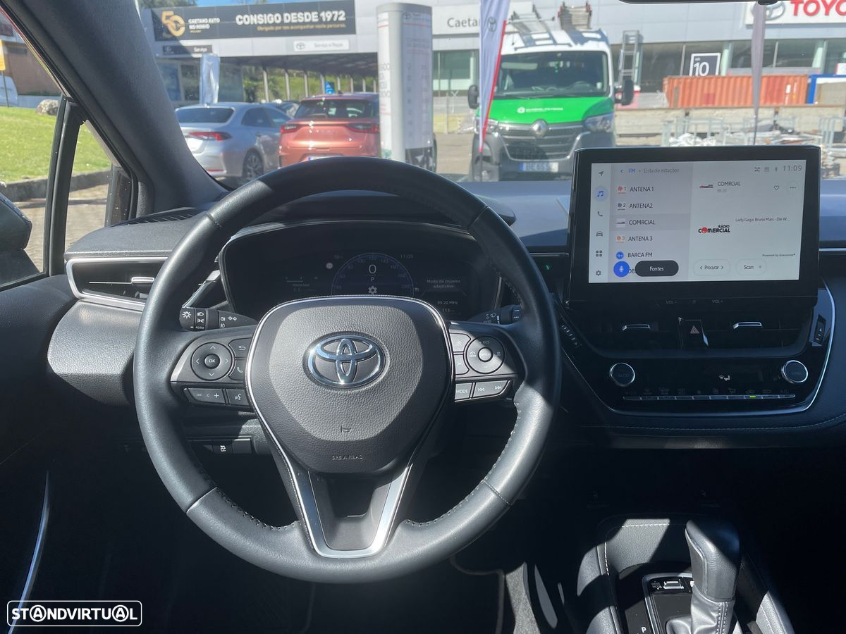 Toyota Corolla 1.8 Hybrid Comfort Plus - 9