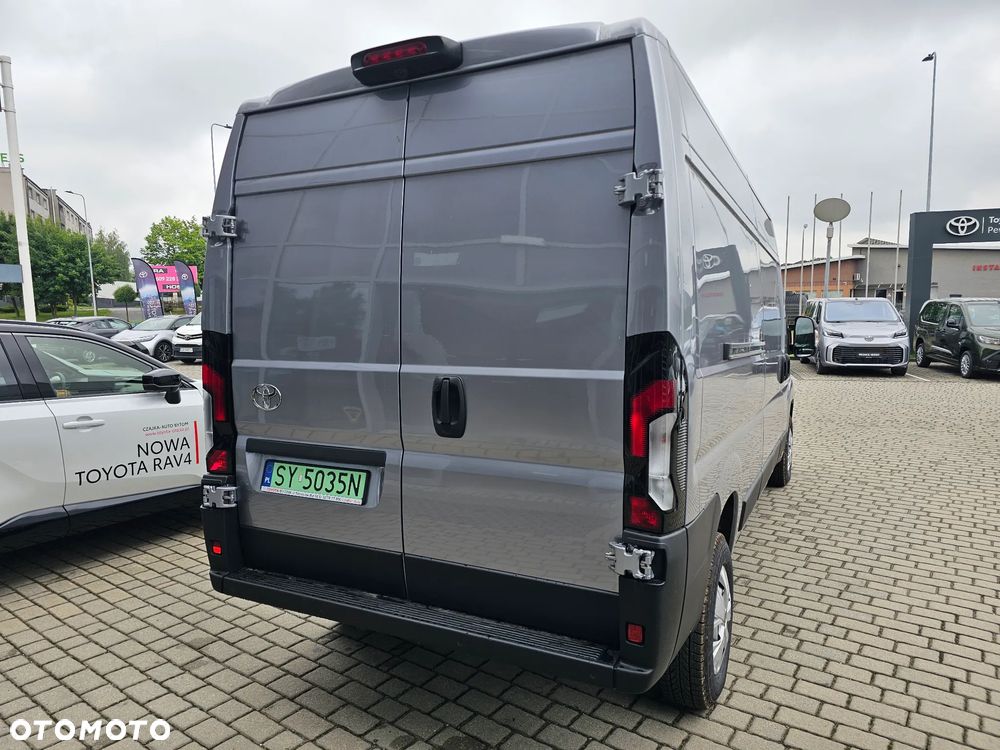 Toyota Proace MAX - 14