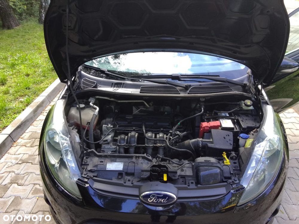 Ford Fiesta - 11