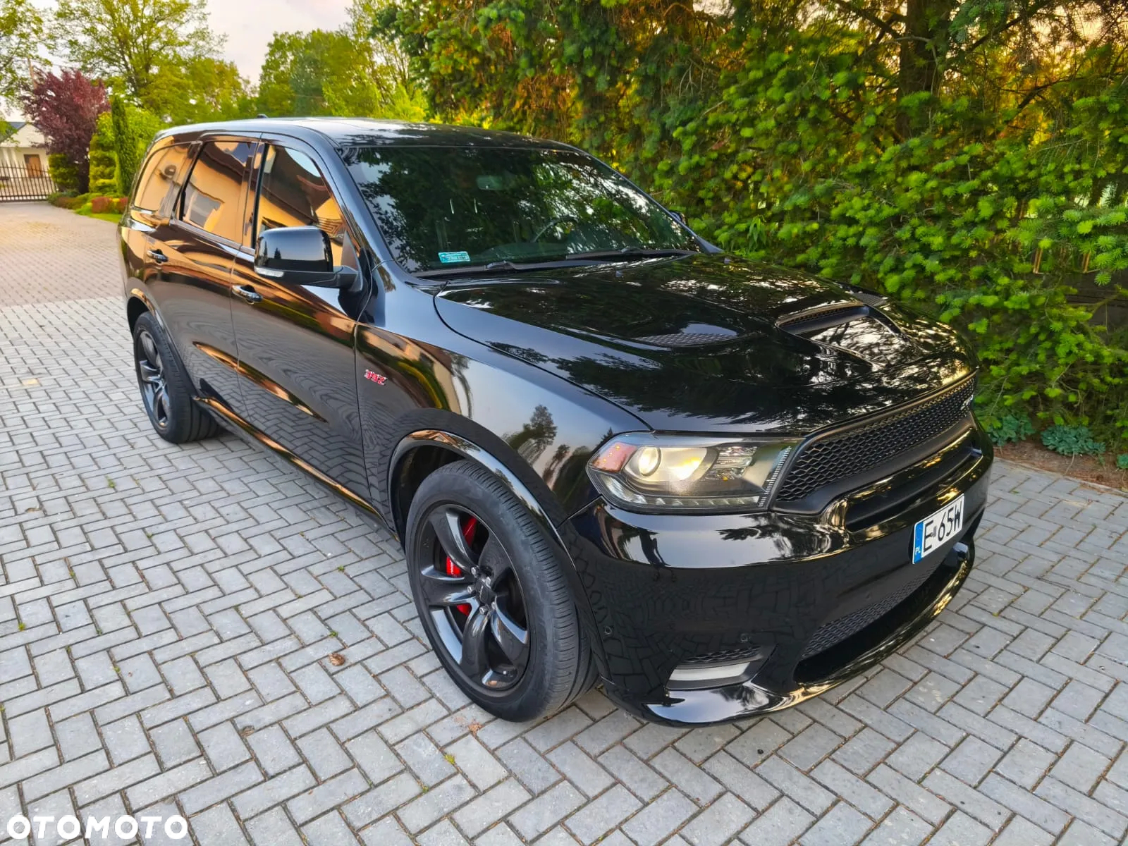 Dodge Durango 6.4 SRT - 8