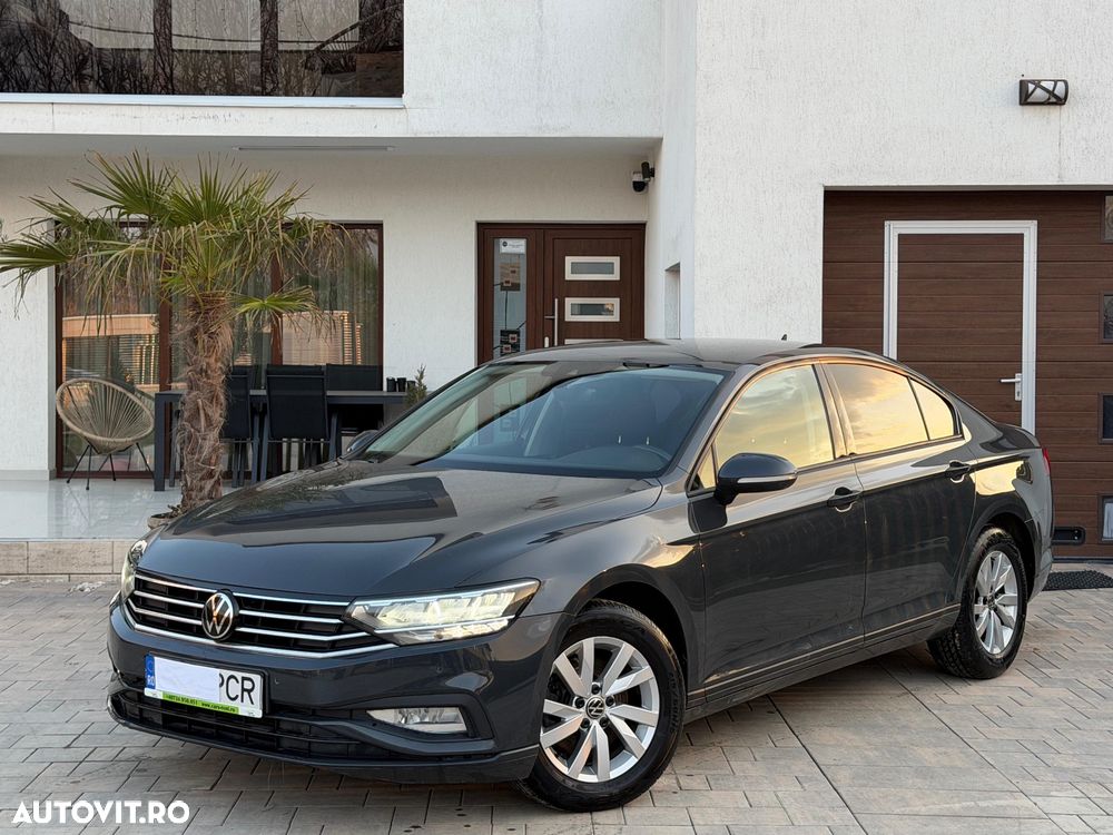 Volkswagen Passat 2.0 TDI SCR DSG Elegance - 1