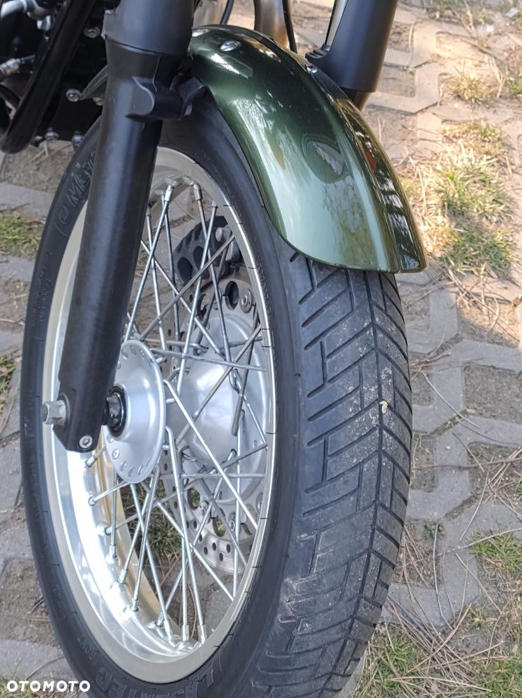 Triumph Thruxton - 5