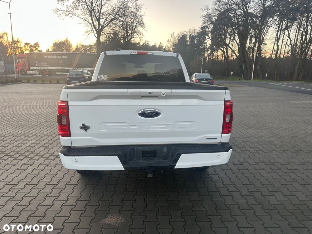 Ford F150 - 4