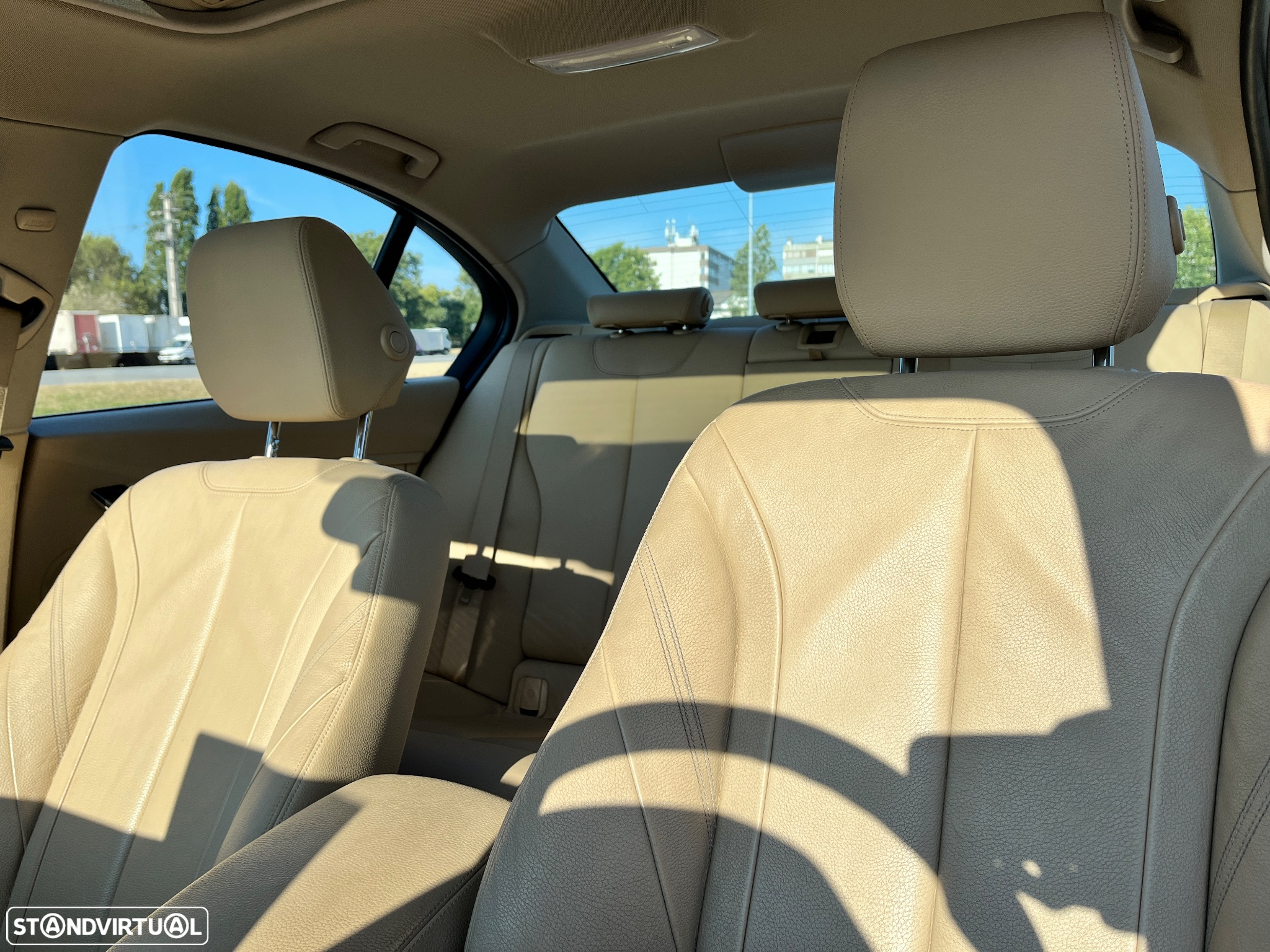 BMW 328 i Aut. Luxury Line - 16