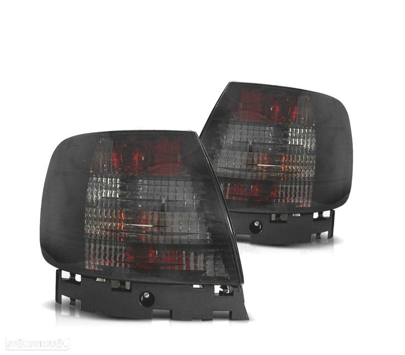 FAROLINS TRASEIROS AUDI A4 B5 94-00 ESCURECIDOS - 1